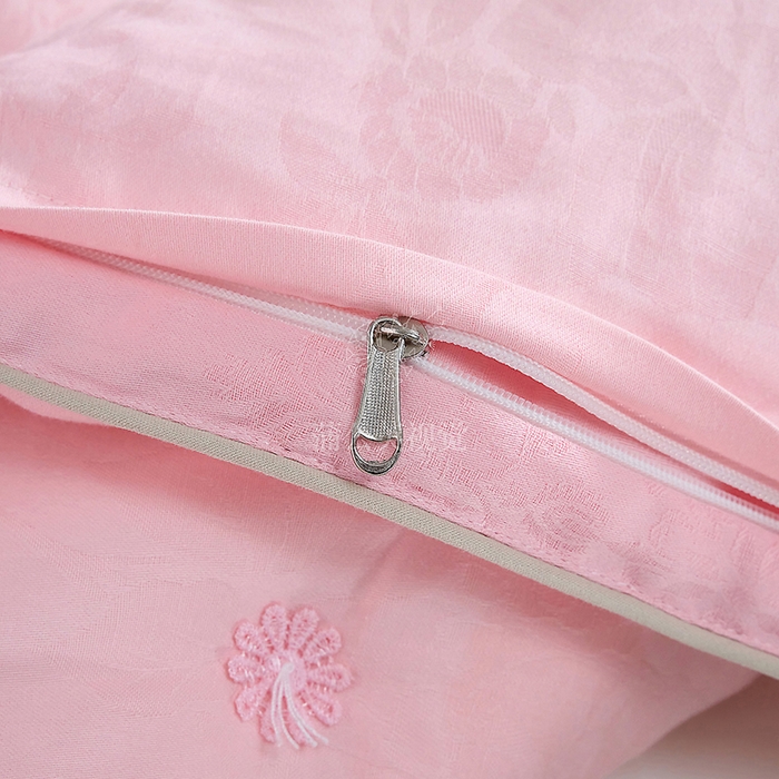 91家纺网 家纺一手货源 找家纺 茧月家纺 2026新款全棉纯棉提花蚕丝被被子被芯100%蚕丝填充 国标合格品 支持检测 粉玉