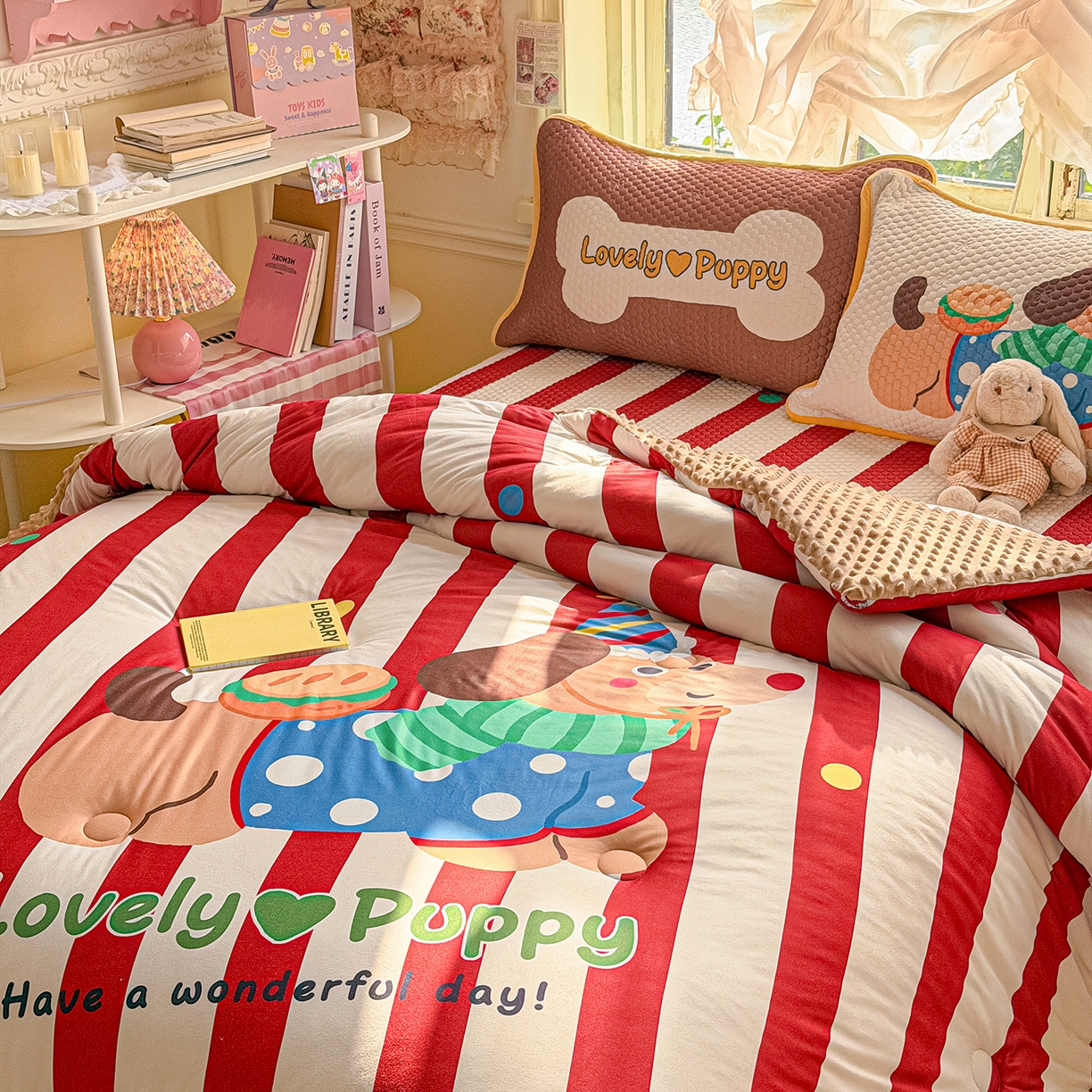 91家纺网 家纺一手货源 找家纺 丫丫家纺 2026直播热款A类针织棉豆豆被夏被春秋被空调被儿童学生大版卡通被子被芯 鸿运当头