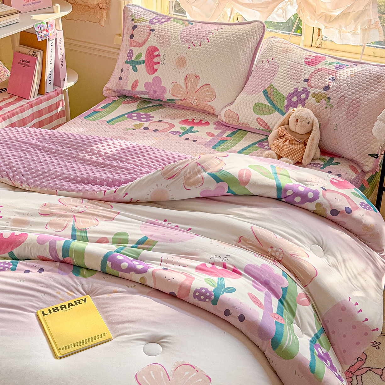 91家纺网 家纺一手货源 找家纺 丫丫家纺 2026直播热款A类针织棉豆豆被夏被春秋被空调被儿童学生大版卡通被子被芯 花仙子