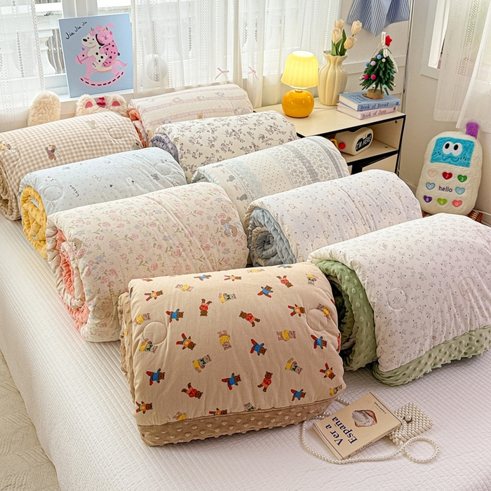 91家纺网 家纺一手货源 找家纺 （总）小桃姐家纺 2025新款全棉豆豆绒儿童被 被子被芯