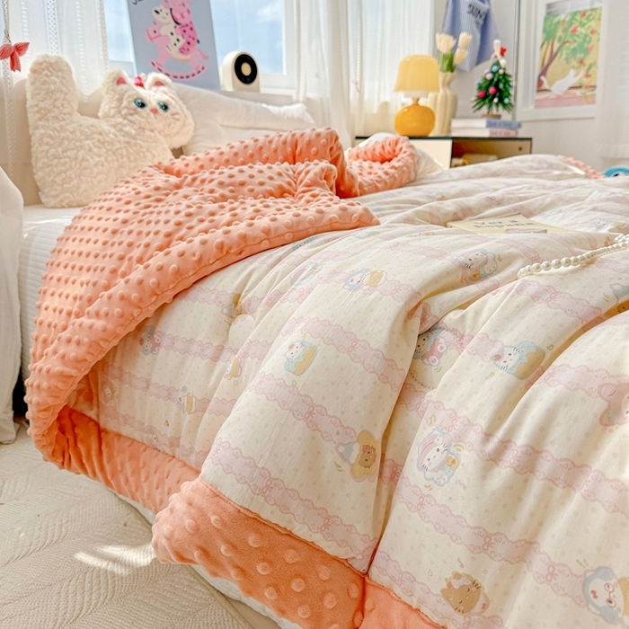 91家纺网 家纺一手货源 找家纺 小桃姐家纺 2025新款全棉豆豆绒儿童被 被子被芯 蛋糕小猫