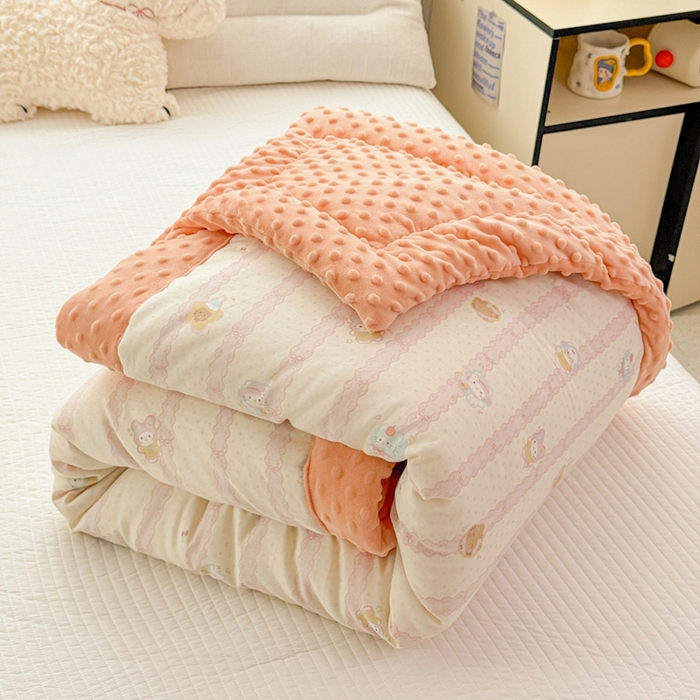 91家纺网 家纺一手货源 找家纺 小桃姐家纺 2025新款全棉豆豆绒儿童被 被子被芯 蛋糕小猫