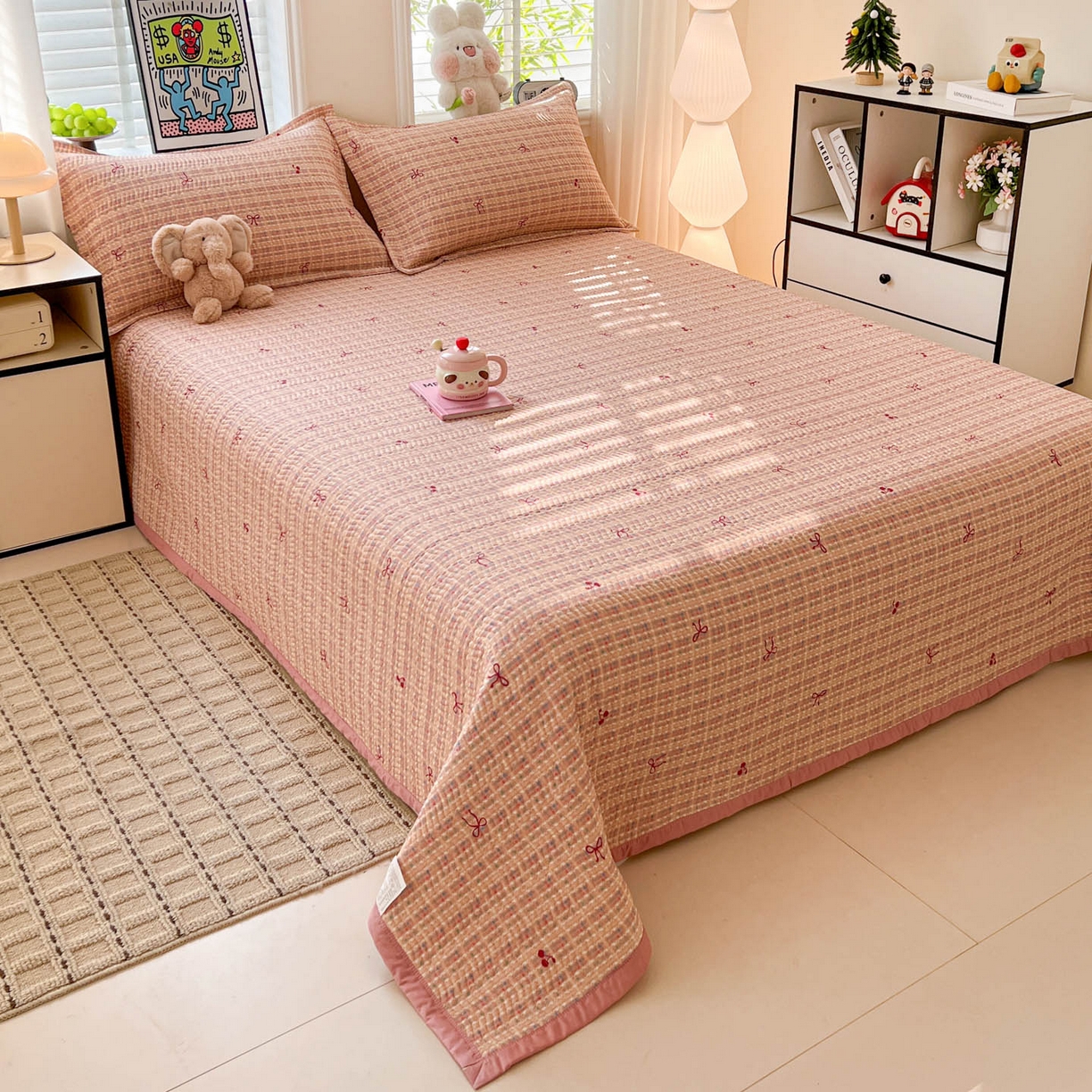 91家纺网 家纺一手货源 找家纺 梦精灵家纺 2026新款纯棉床盖单件全棉绗缝夹棉床单 四季通用榻榻米防滑学生宿舍单人被套枕套 香风樱蝶