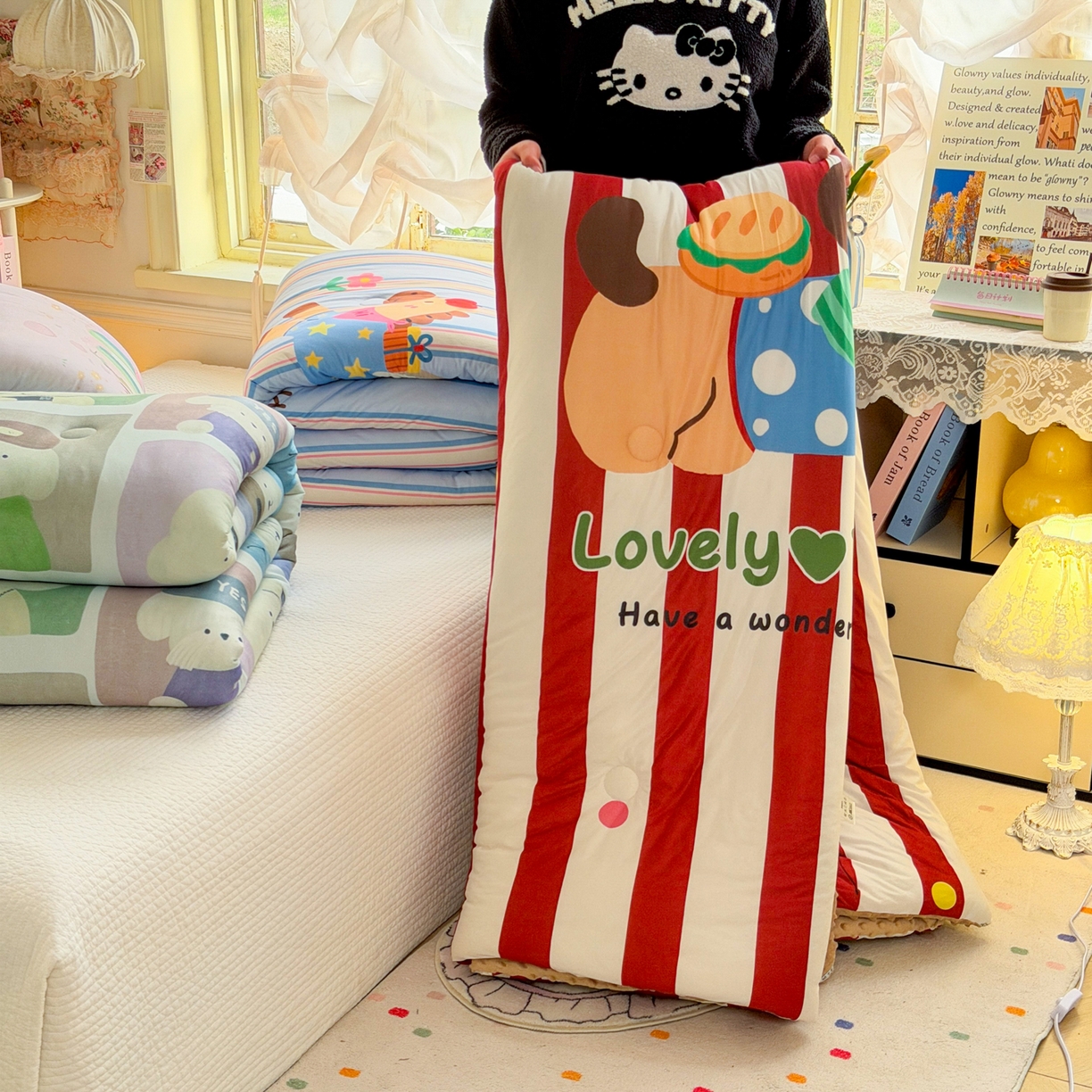 91家纺网 家纺一手货源 找家纺 丫丫家纺 2026直播热款A类针织棉豆豆被夏被春秋被空调被儿童学生大版卡通被子被芯 叠拍组合图