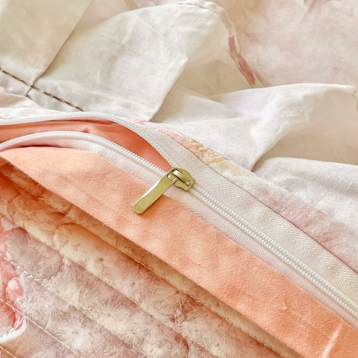 91家纺网 家纺一手货源 找家纺 （总）胜权家纺 2026新款A类全棉法式13372数码印花夹棉床盖单品系列