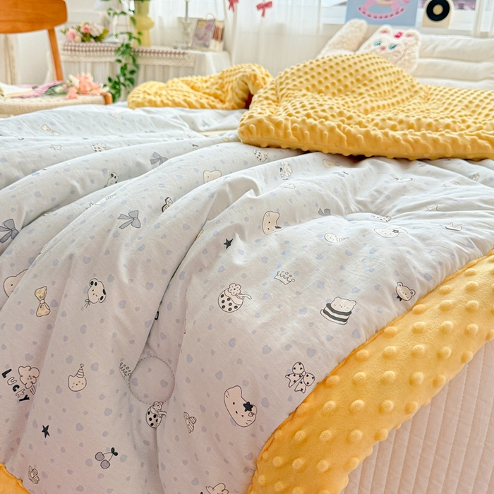 91家纺网 家纺一手货源 找家纺 小桃姐家纺 2025新款全棉豆豆绒儿童被 被子被芯 萌宠派对