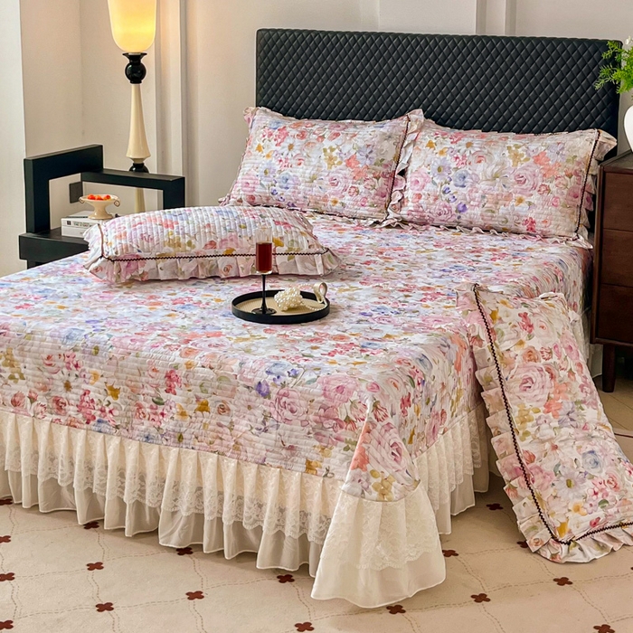 91家纺网 家纺一手货源 找家纺 胜权家纺 2026新款A类全棉法式13372数码印花夹棉床盖单品系列 锦绣繁华粉