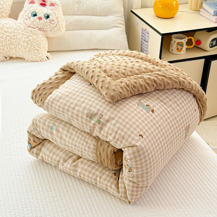 91家纺网 家纺一手货源 找家纺 小桃姐家纺 2025新款全棉豆豆绒儿童被 被子被芯 俏皮狗