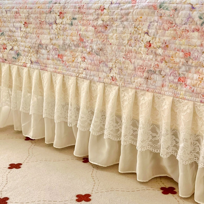 91家纺网 家纺一手货源 找家纺 胜权家纺 2026新款A类全棉法式13372数码印花夹棉床盖单品系列 妙颜粉