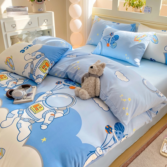 91家纺网 家纺一手货源 找家纺 朵朵家纺 2026新款水洗印花床单床笠款三四件套学生三四件套 宇航员