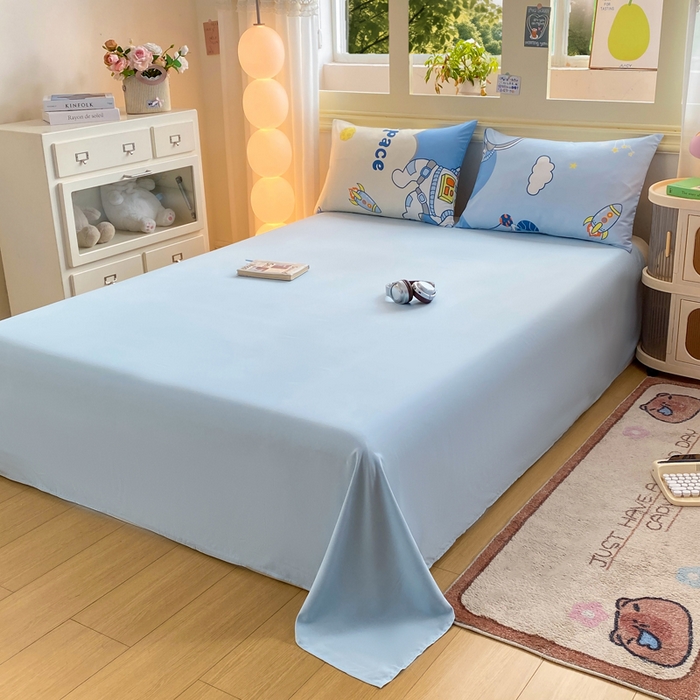 91家纺网 家纺一手货源 找家纺 朵朵家纺 2026新款水洗印花床单床笠款三四件套学生三四件套 宇航员