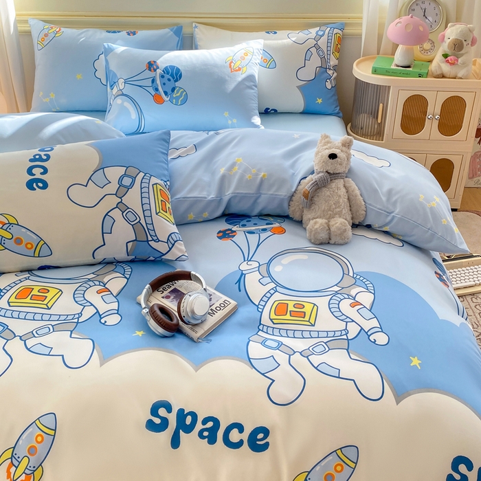 91家纺网 家纺一手货源 找家纺 朵朵家纺 2026新款水洗印花床单床笠款三四件套学生三四件套 宇航员