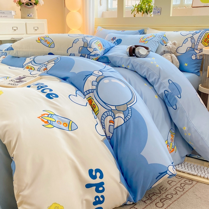 91家纺网 家纺一手货源 找家纺 朵朵家纺 2026新款水洗印花床单床笠款三四件套学生三四件套 宇航员