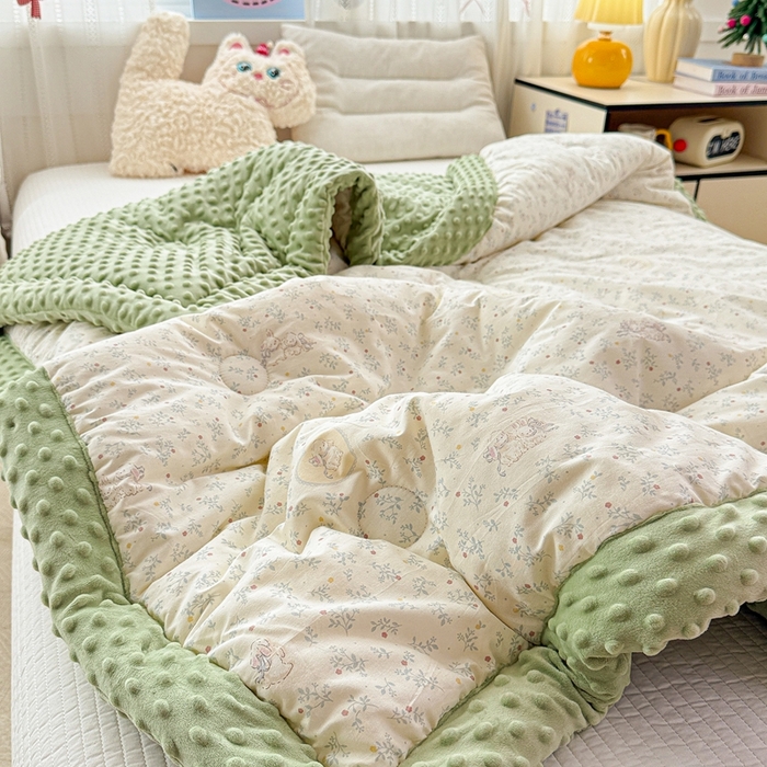 91家纺网 家纺一手货源 找家纺 小桃姐家纺 2025新款全棉豆豆绒儿童被 被子被芯 小兔乖乖