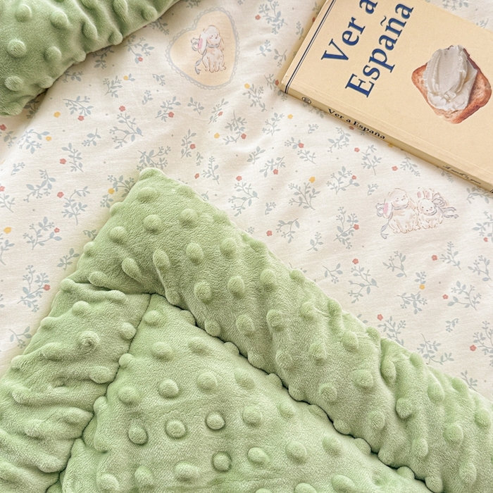 91家纺网 家纺一手货源 找家纺 小桃姐家纺 2025新款全棉豆豆绒儿童被 被子被芯 小兔乖乖