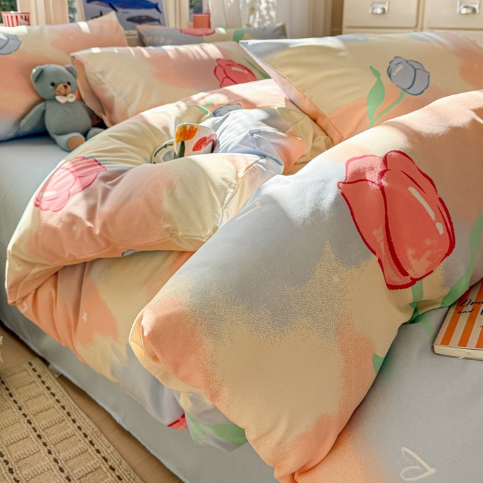 91家纺网 家纺一手货源 找家纺 朵朵家纺 2026新款水洗印花床单床笠款三四件套学生三四件套 郁金花海-蓝