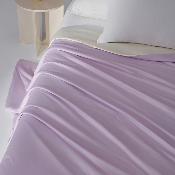 91家纺网 家纺一手货源 找家纺 梦恬佳 2025新款A类凉感丝夏凉被 香芋紫