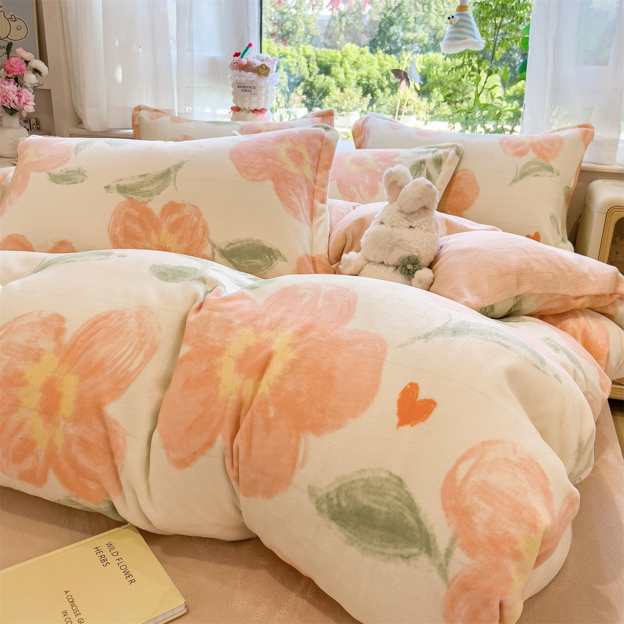 91家纺网 家纺一手货源 找家纺 布凡家居 2026新款190g高克重牛奶绒印花四件套 橙花漫语