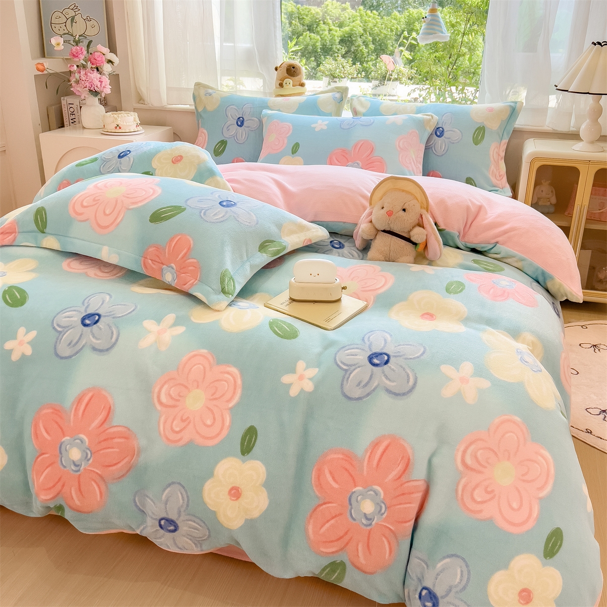 91家纺网 家纺一手货源 找家纺 布凡家居 2026新款190g高克重牛奶绒印花四件套 春眠笺