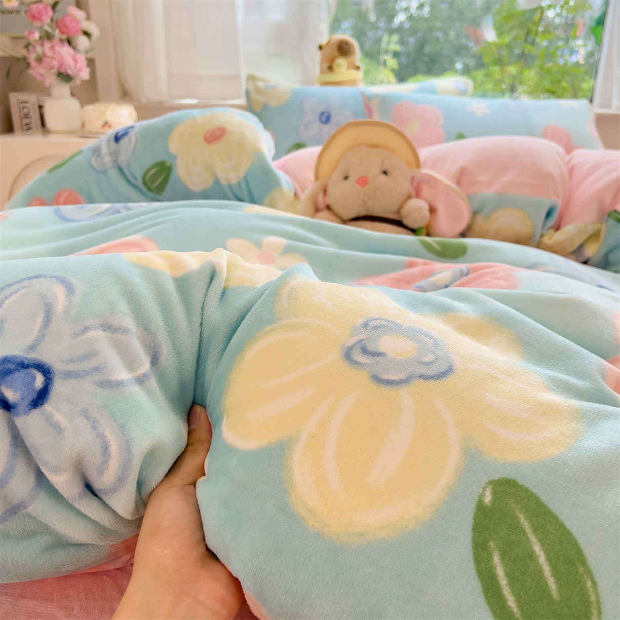 91家纺网 家纺一手货源 找家纺 布凡家居 2026新款190g高克重牛奶绒印花四件套 春眠笺