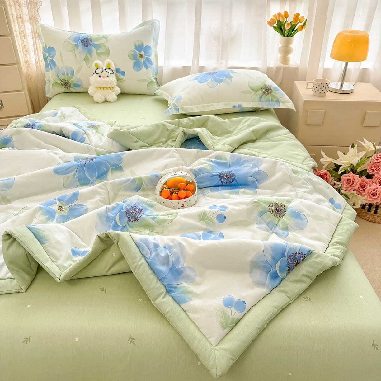 91家纺网 家纺一手货源 找家纺 寝美资家居 2026新款A类里外全棉夏凉被四件套-风格三 花期蓝