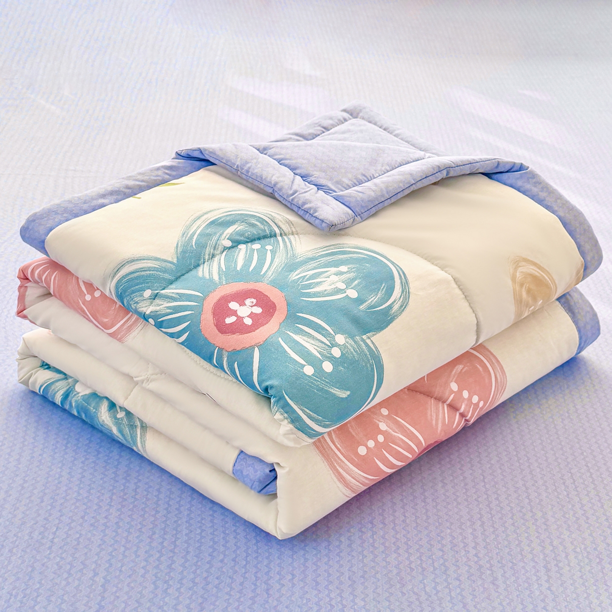 91家纺网 家纺一手货源 找家纺 寝美资家居 2026新款A类里外全棉夏凉被四件套-风格三 春夕集