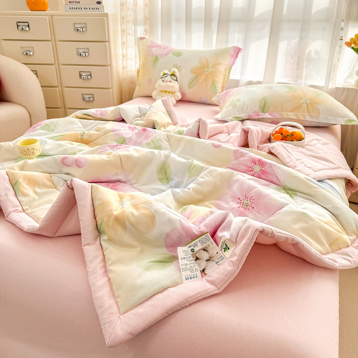 91家纺网 家纺一手货源 找家纺 寝美资家居 2026新款A类里外全棉夏凉被四件套-风格三 花开半夏