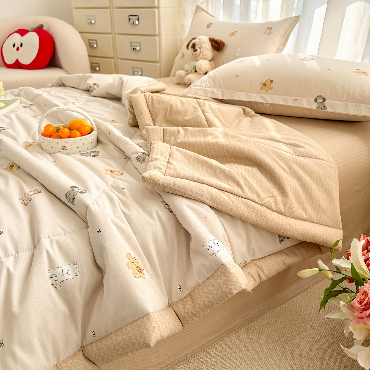 91家纺网 家纺一手货源 找家纺 寝美资家居 2026新款A类里外全棉夏凉被四件套-风格三 旺柴犬