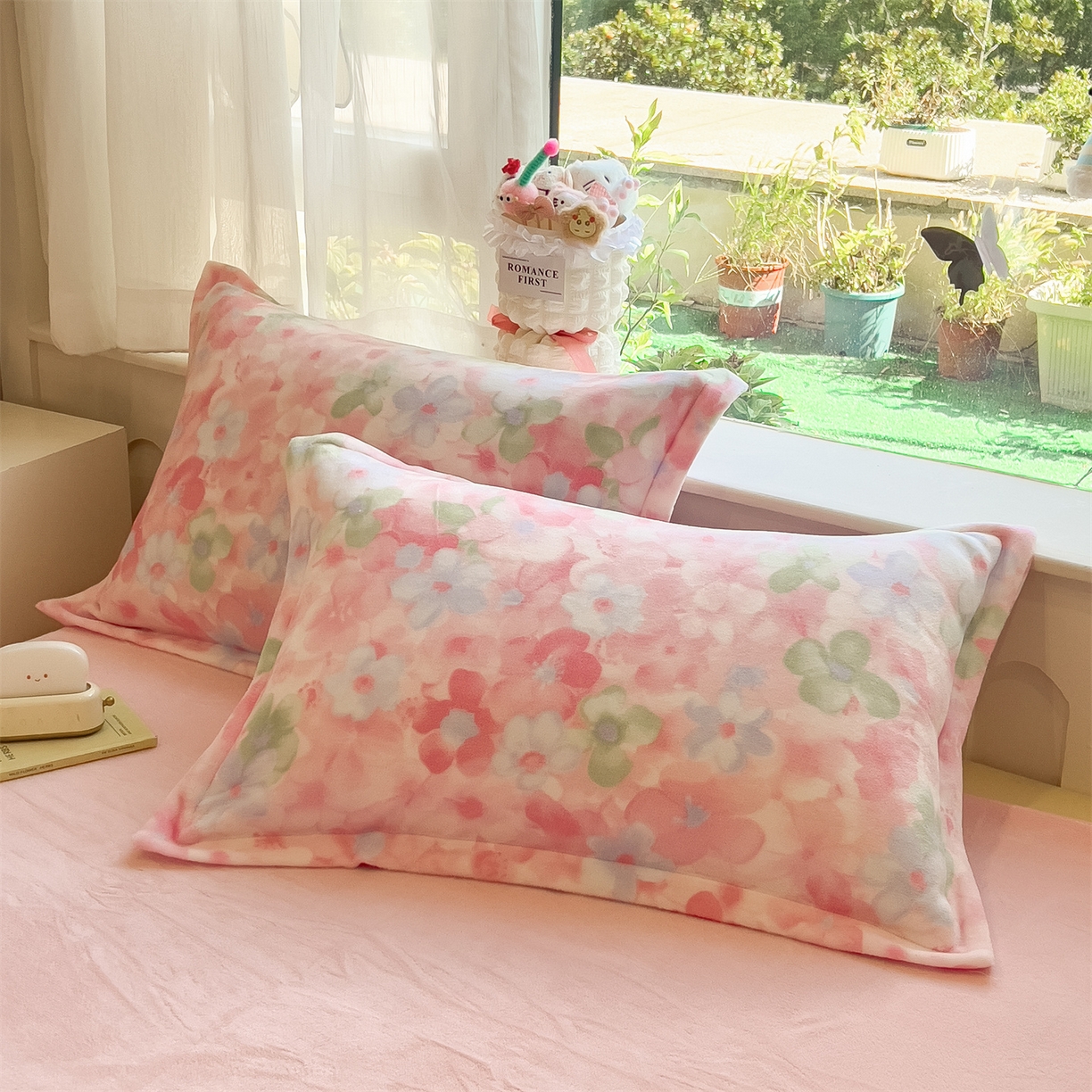 91家纺网 家纺一手货源 找家纺 布凡家居 2026新款190g高克重牛奶绒印花四件套 晴窗花叙