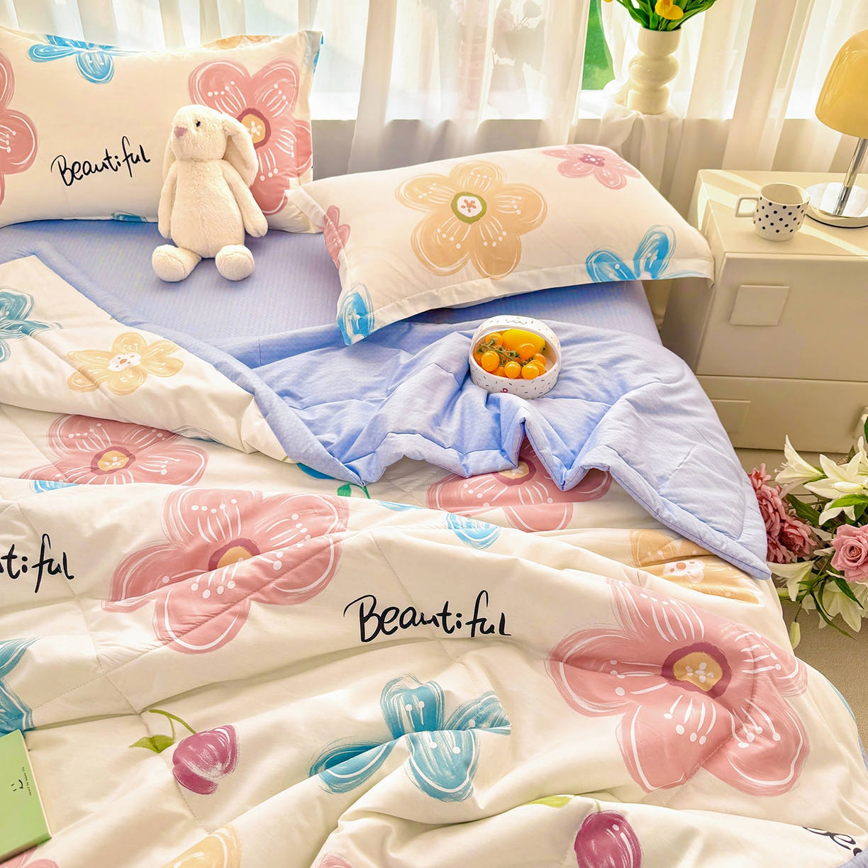 91家纺网 家纺一手货源 找家纺 寝美资家居 2026新款A类里外全棉夏凉被四件套-风格三 春夕集