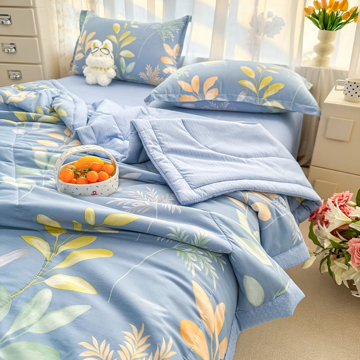 91家纺网 家纺一手货源 找家纺 寝美资家居 2026新款A类里外全棉夏凉被四件套-风格三 小蓝町