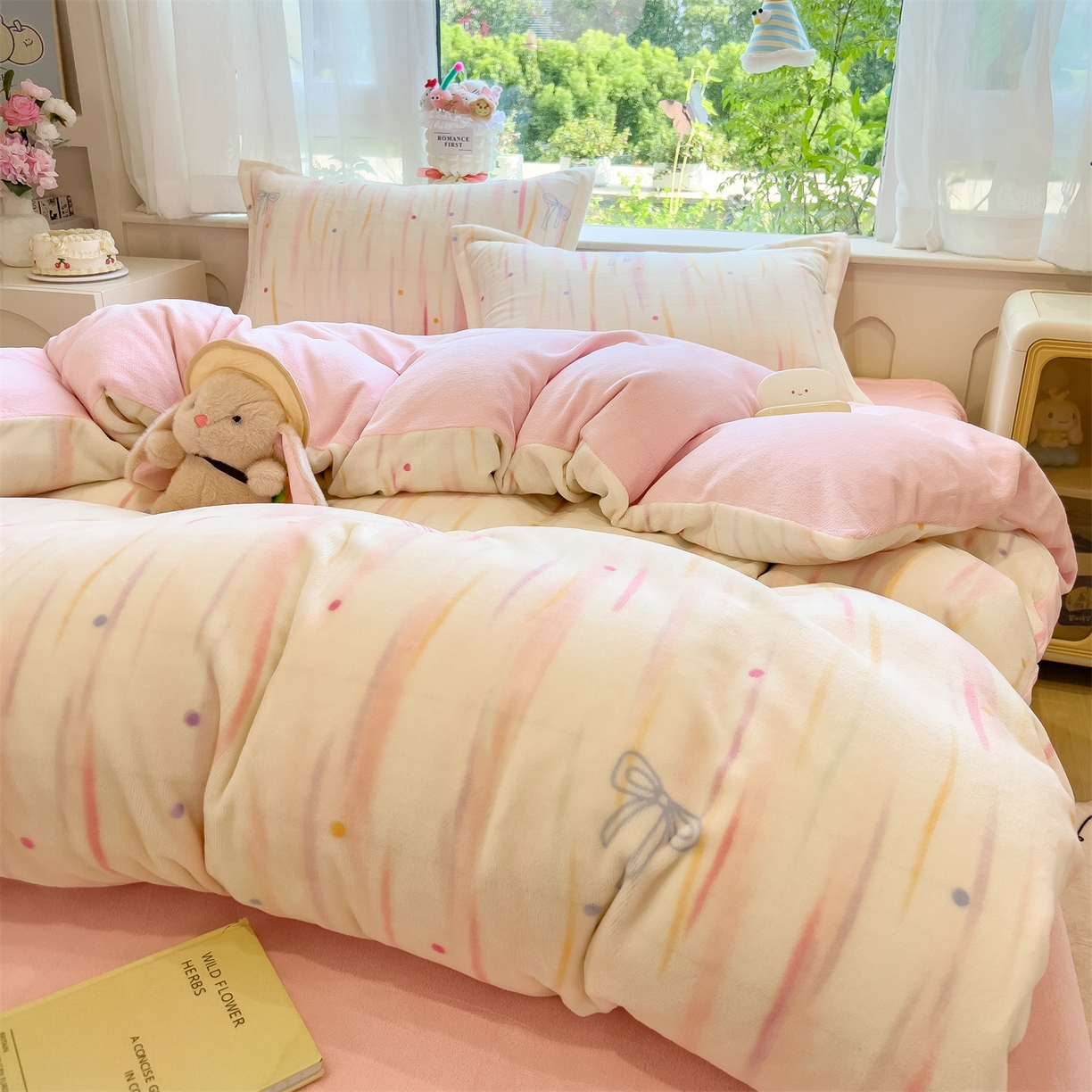 91家纺网 家纺一手货源 找家纺 布凡家居 2026新款190g高克重牛奶绒印花四件套 甜梦流星