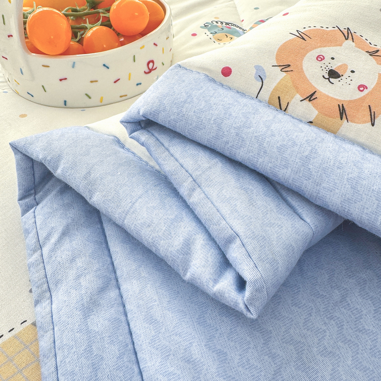 91家纺网 家纺一手货源 找家纺 寝美资家居 2026新款A类里外全棉夏凉被四件套-风格三 酷酷马