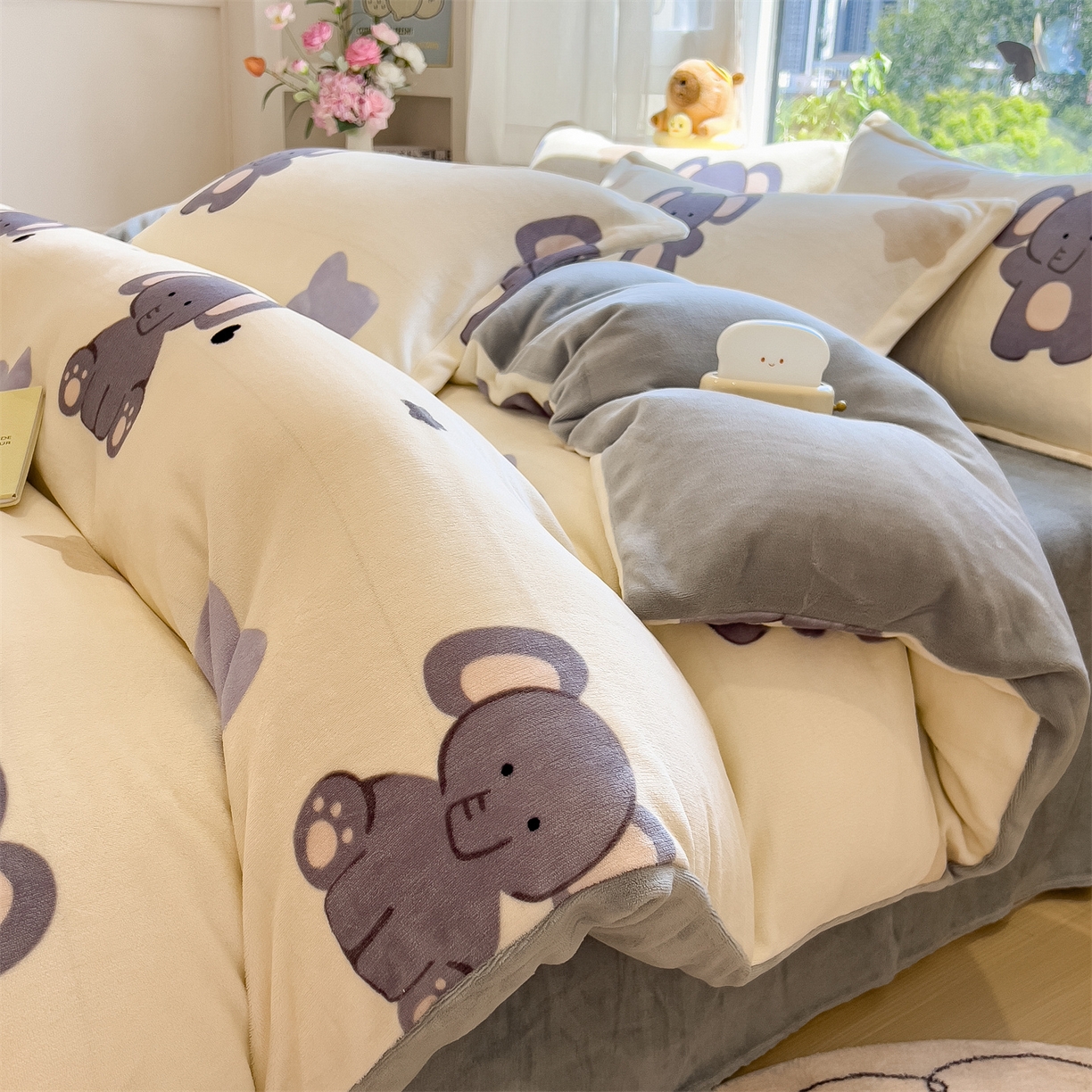 布凡家居 2026新款190g高克重牛奶绒印花四件套 星星小象
