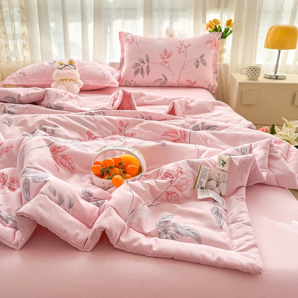 91家纺网 家纺一手货源 找家纺 寝美资家居 2026新款A类里外全棉夏凉被四件套-风格三 素色花蔓