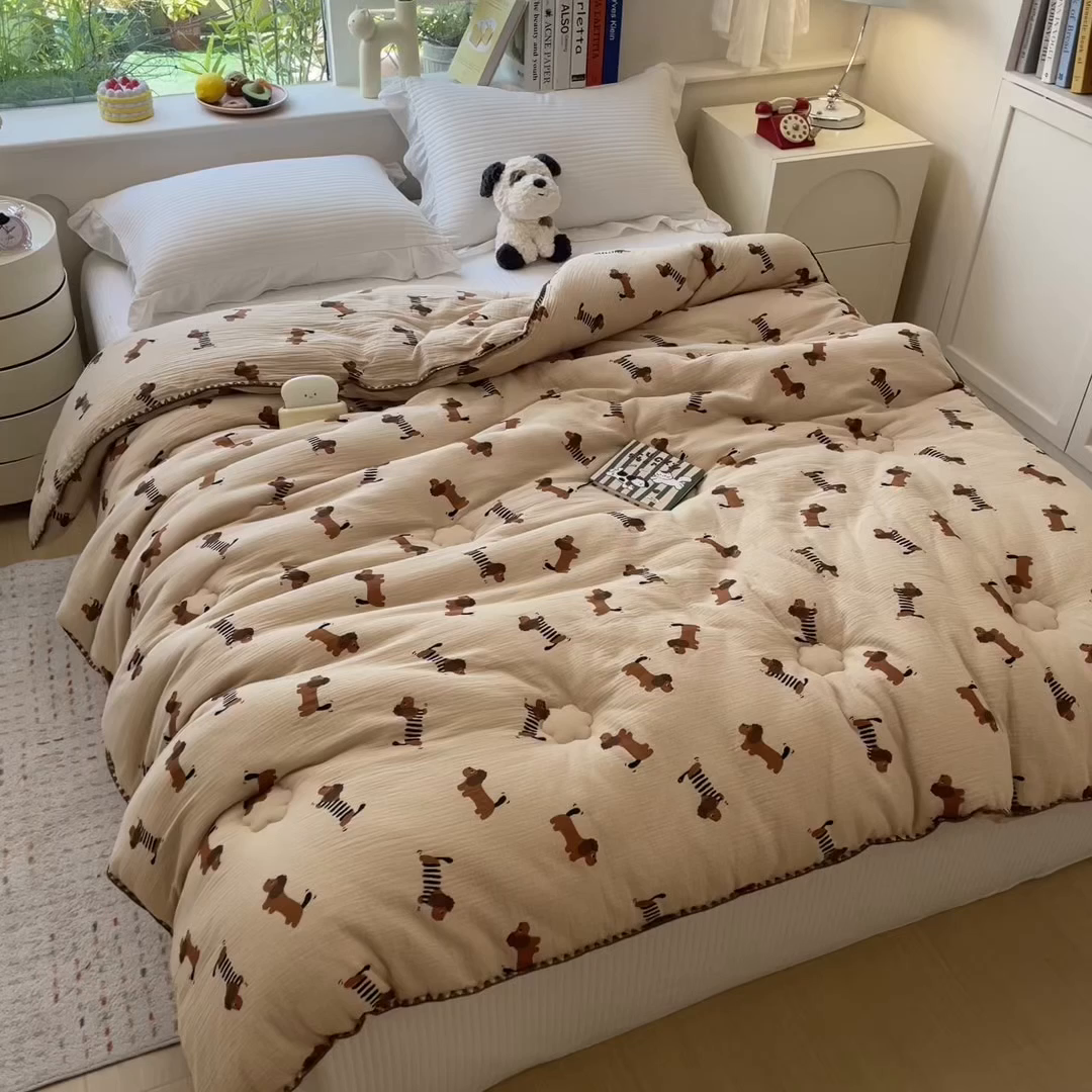 91家纺网 家纺一手货源 找家纺 布凡家居 2026新款A类全棉皱皱纱大豆纤维春秋被秋冬被全棉纱布婴儿被全棉学生秋冬被 冬被-腊肠狗