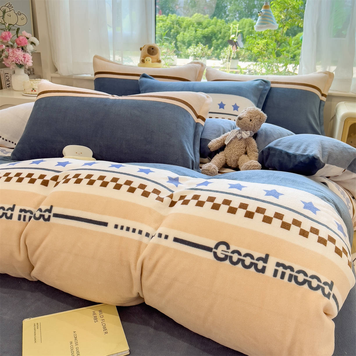 91家纺网 家纺一手货源 找家纺 布凡家居 2026新款190g高克重牛奶绒印花四件套 星影