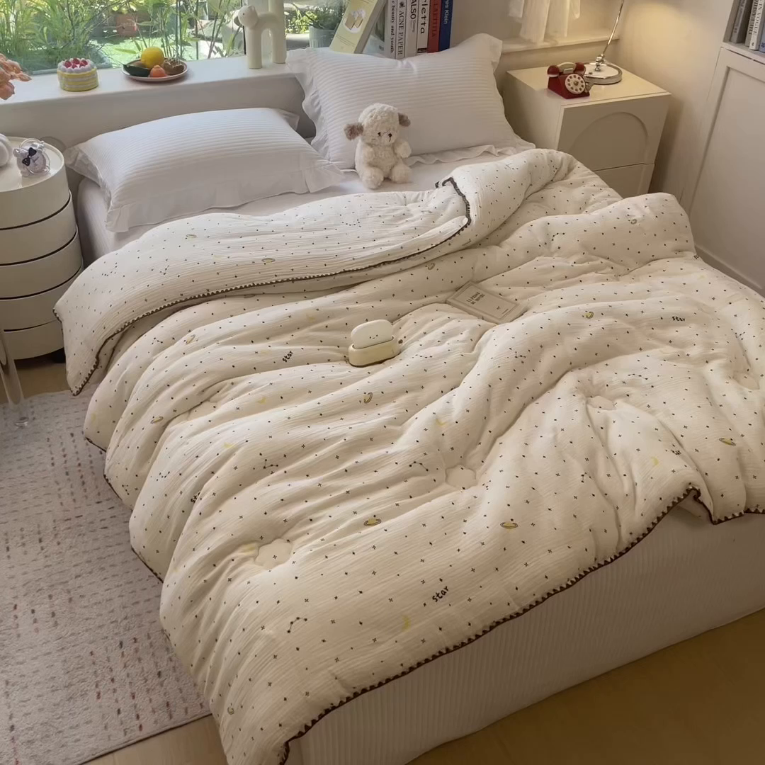 91家纺网 家纺一手货源 找家纺 布凡家居 2026新款A类全棉皱皱纱大豆纤维春秋被秋冬被全棉纱布婴儿被全棉学生秋冬被 冬被-满天星