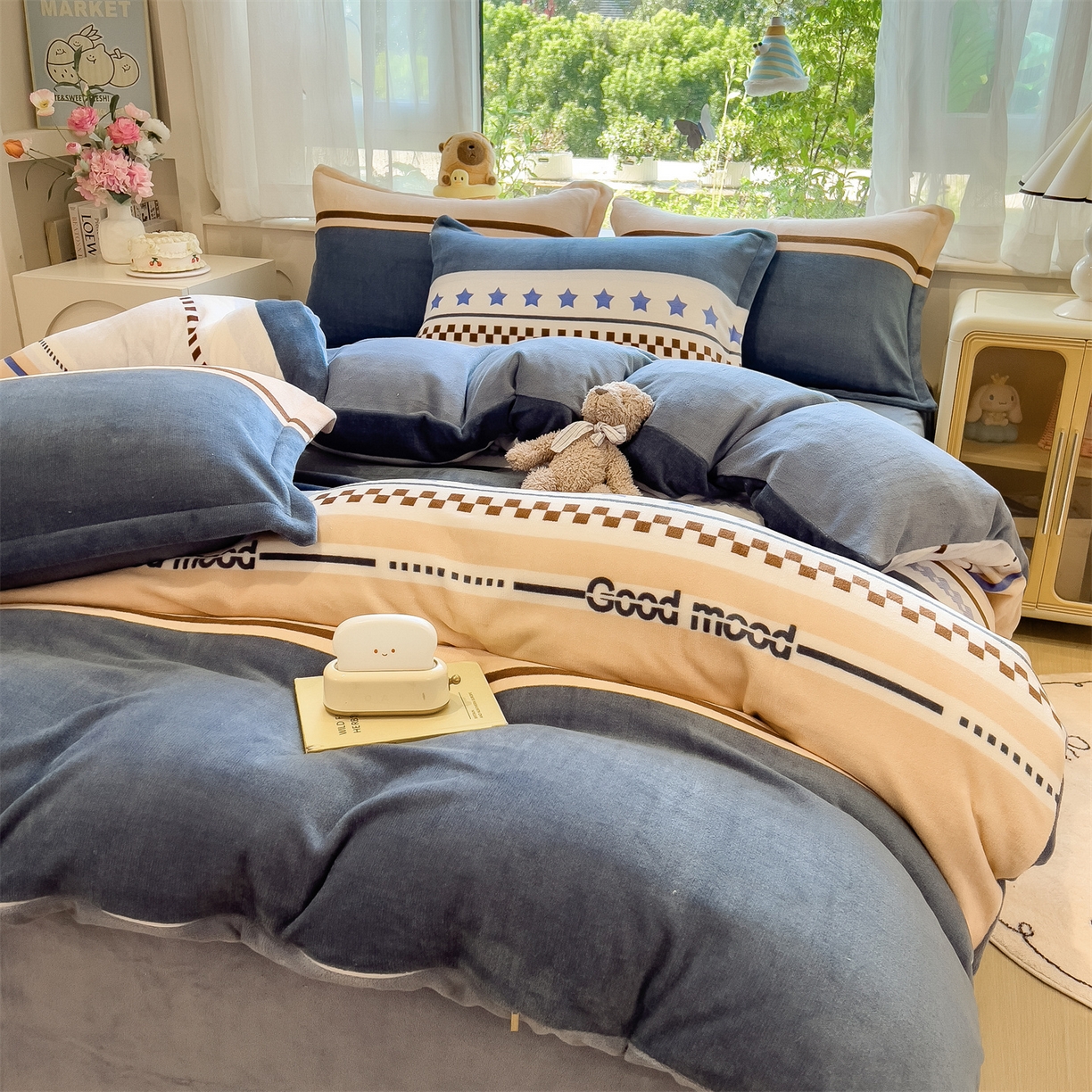 91家纺网 家纺一手货源 找家纺 布凡家居 2026新款190g高克重牛奶绒印花四件套 星影