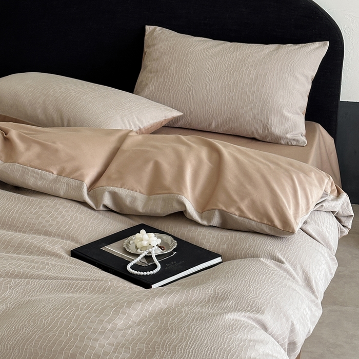 91家纺网 家纺一手货源 找家纺 静家居-简约原创家纺 2026新款60s贡缎提花系列四件套-伯爵 伯爵-咖