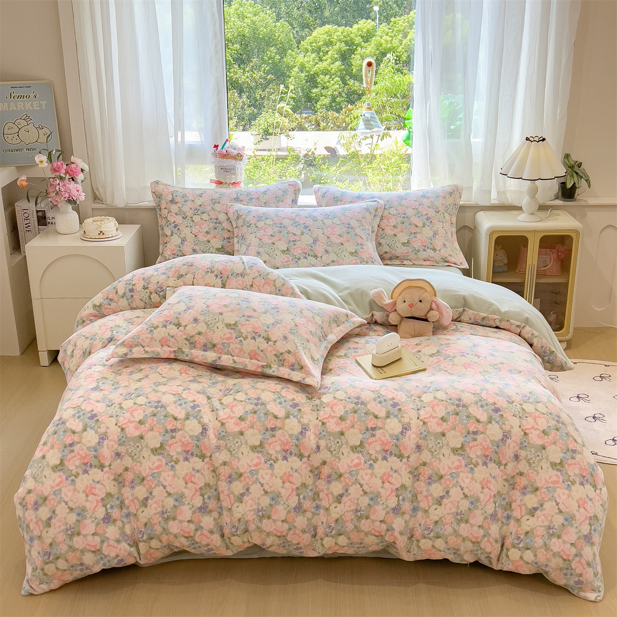 91家纺网 家纺一手货源 找家纺 布凡家居 2026新款190g高克重牛奶绒印花四件套 枕花眠