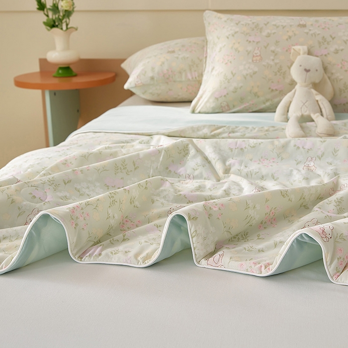 91家纺网 家纺一手货源 找家纺 梦恬佳 2026新款冰淇淋印花凉感丝夏凉被小冰被 墩墩兔