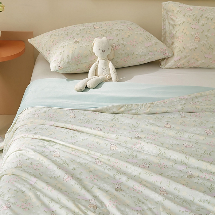 91家纺网 家纺一手货源 找家纺 梦恬佳 2026新款冰淇淋印花凉感丝夏凉被小冰被 墩墩兔