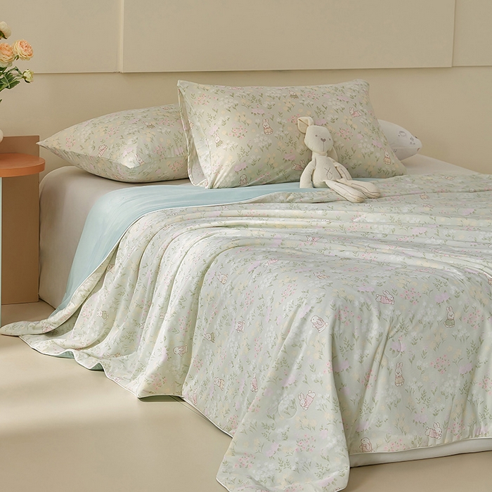 91家纺网 家纺一手货源 找家纺 梦恬佳 2026新款冰淇淋印花凉感丝夏凉被小冰被 墩墩兔