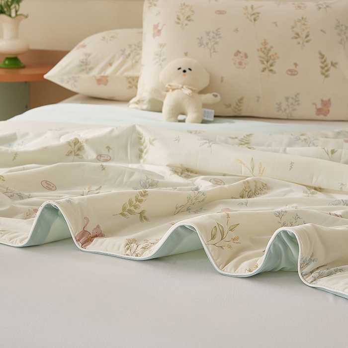 91家纺网 家纺一手货源 找家纺 梦恬佳 2026新款冰淇淋印花凉感丝夏凉被小冰被 森林宝贝