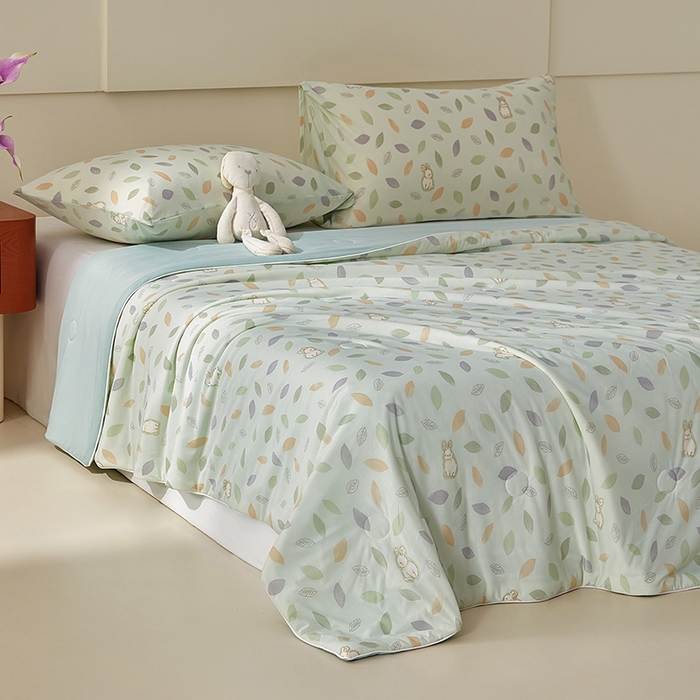 91家纺网 家纺一手货源 找家纺 梦恬佳 2026新款冰淇淋印花凉感丝夏凉被小冰被 秘境