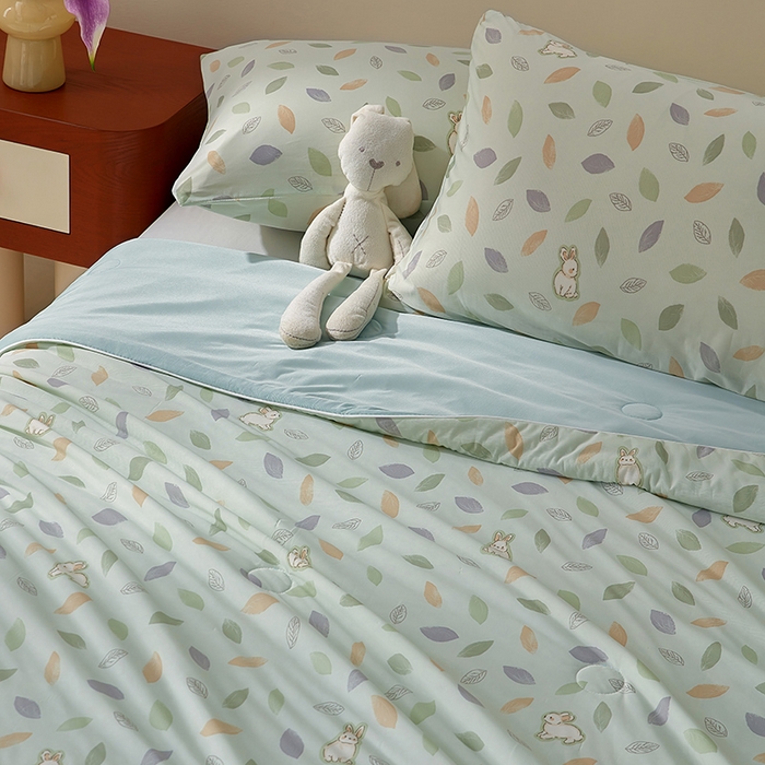 91家纺网 家纺一手货源 找家纺 梦恬佳 2026新款冰淇淋印花凉感丝夏凉被小冰被 秘境