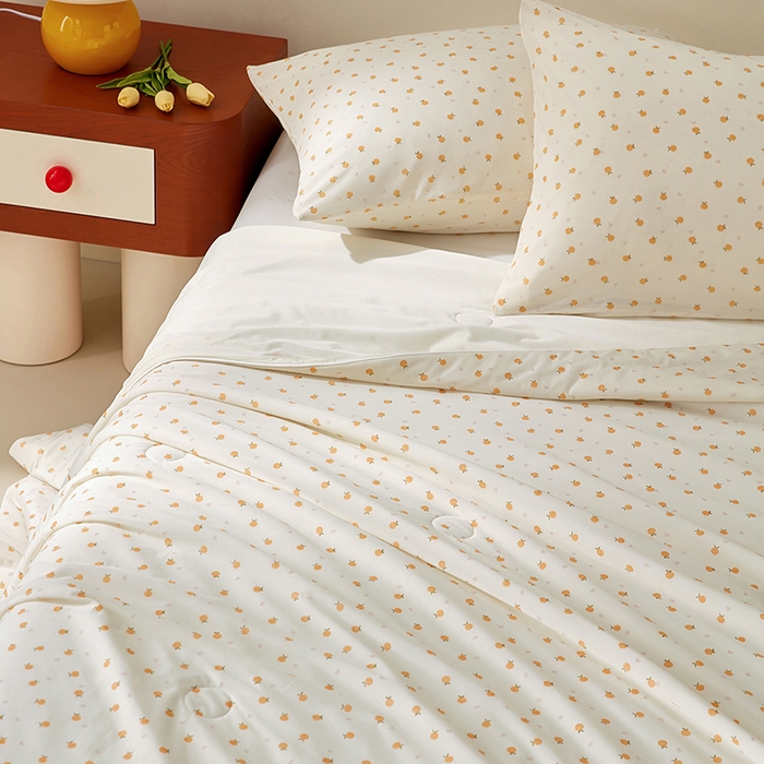 91家纺网 家纺一手货源 找家纺 梦恬佳 2026新款冰淇淋印花凉感丝夏凉被小冰被 小桔子