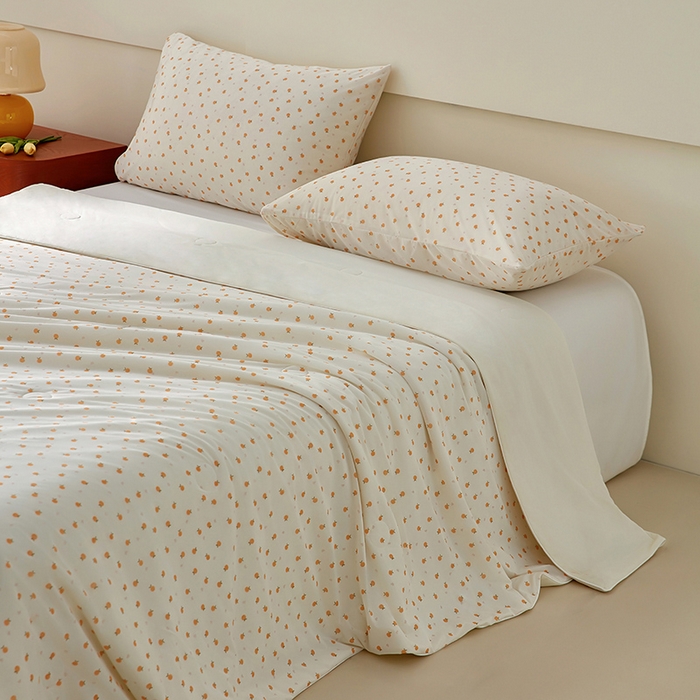 91家纺网 家纺一手货源 找家纺 梦恬佳 2026新款冰淇淋印花凉感丝夏凉被小冰被 小桔子