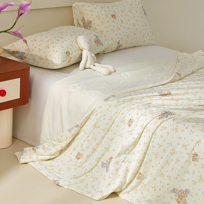 91家纺网 家纺一手货源 找家纺 梦恬佳 2026新款冰淇淋印花凉感丝夏凉被小冰被 安妮兔